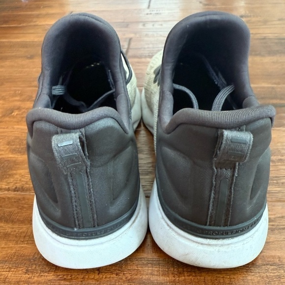 APL Techloom Tracer Sneaker, women’s 9.5 - Picture 4 of 7